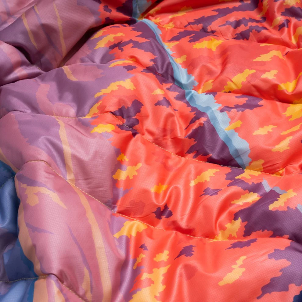 Original Puffy Blanket - Teton Dusk