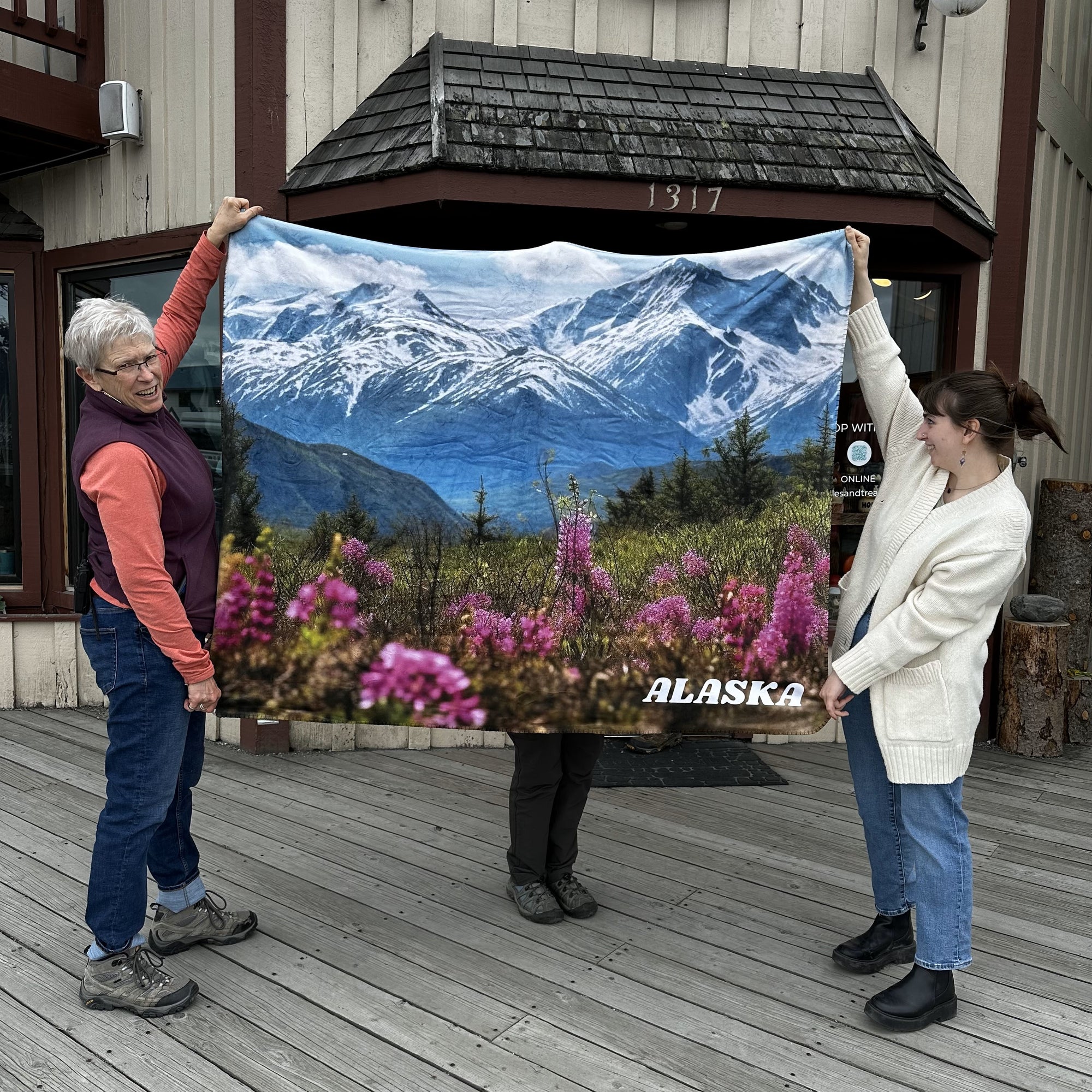 Sherpa Lined Lodge Blanket